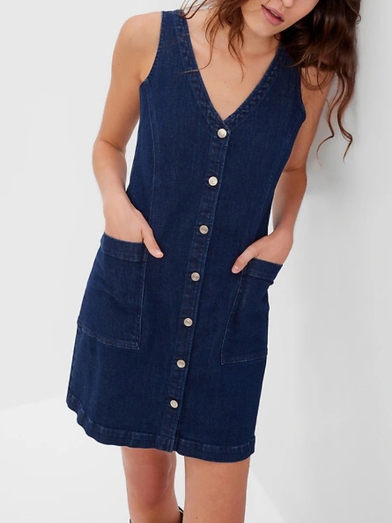 GAP Dresses & Skirts - GAP Y2K Denim Button Front Dress Size 6 Sleeveless Jean Mini Dress Pockets Blue